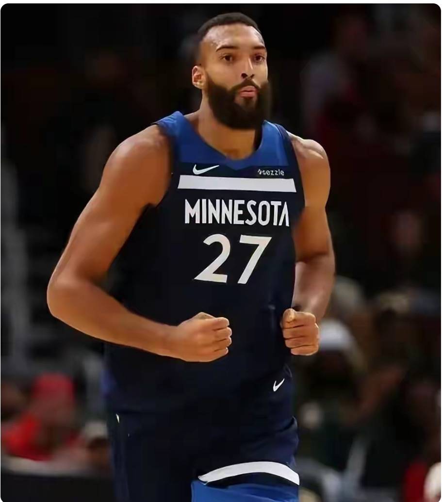 九游登录入口-包含今晚明尼苏达森林狼备战NBA季后赛，复出首秀细节曝光，更衣室稳定，心理建设被强调的词条